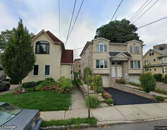 224 Warren Ave Unit A, Fort Lee