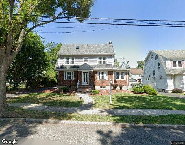 217 Grayson Pl, Teaneck